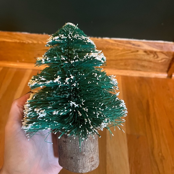 Anthropologie mini bottle brush trees - Picture 3 of 3